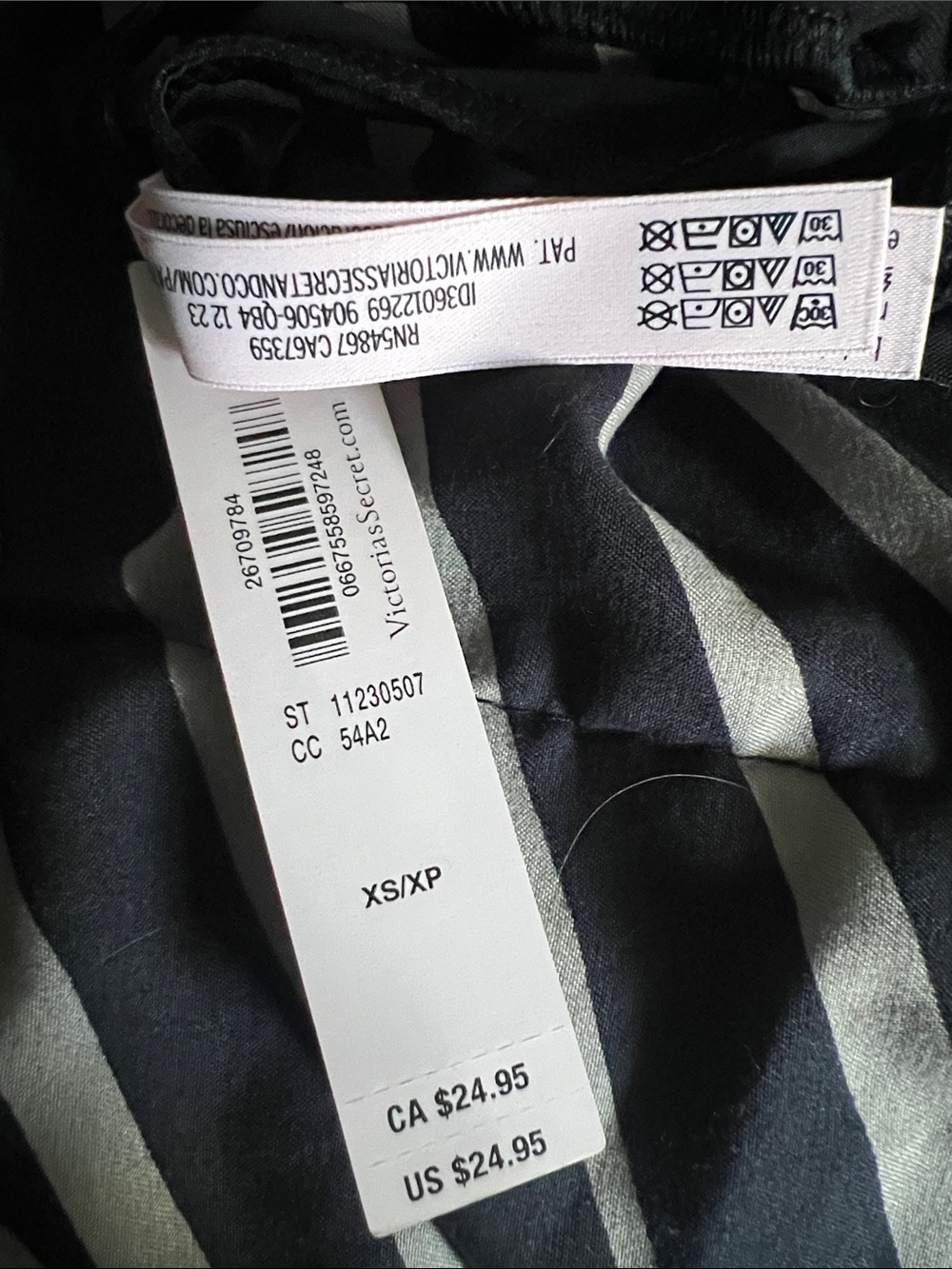 Victoria’s Secret Very Sexy Double Shine Thong in Black - Picture 9 of 9